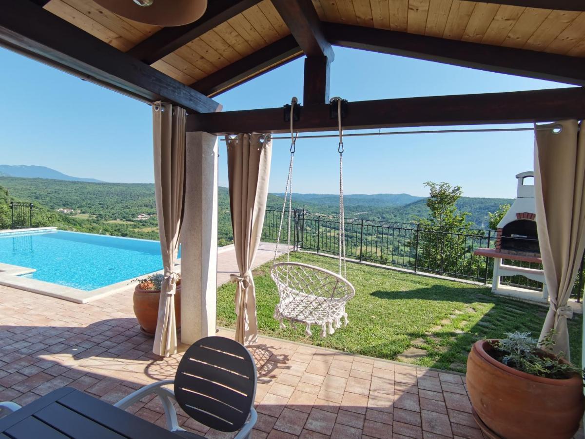 Home Andrea With Infinity Salty Pool Roč エクステリア 写真